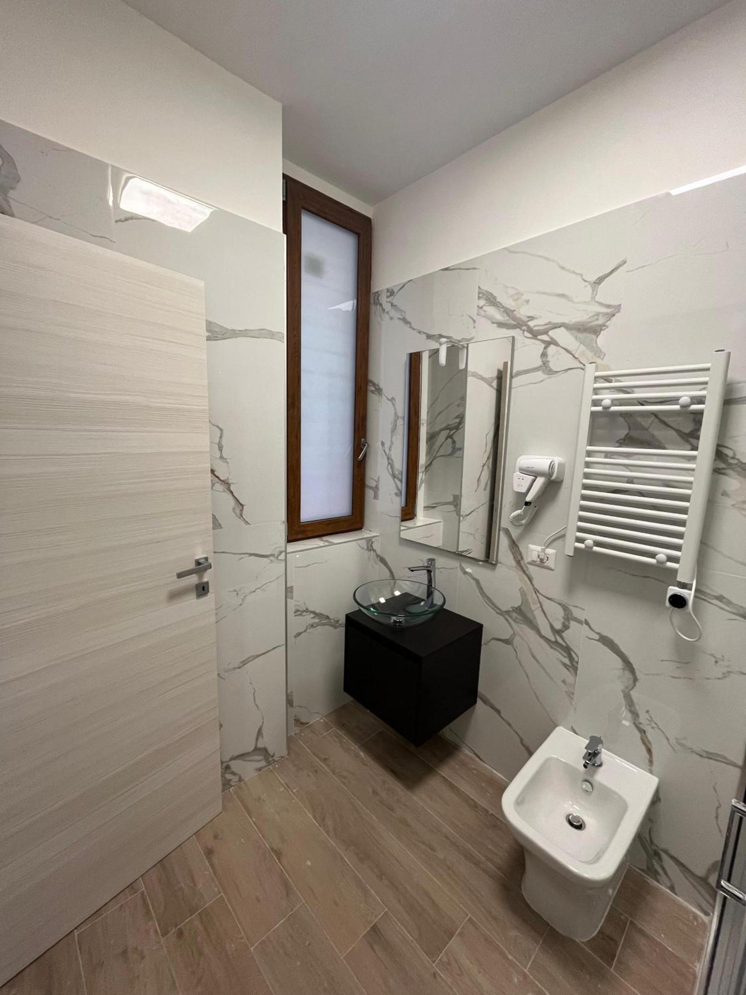 نابولي B&B Cadifra Portapiccola المظهر الخارجي الصورة